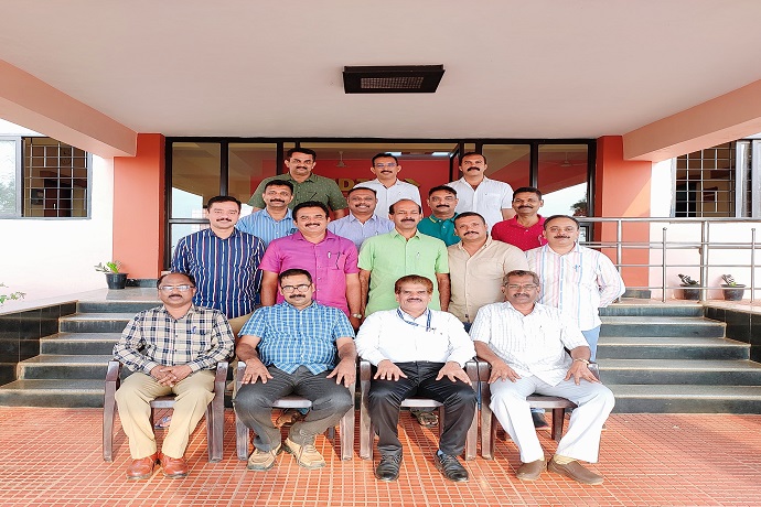 TWO DAY TRAINING FOR MVD OFFICIALS') }}